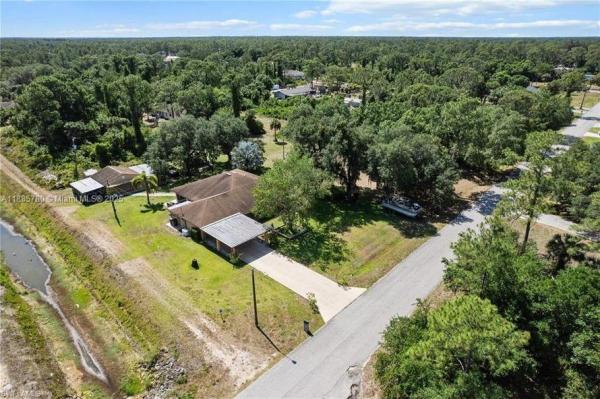 326 Mcarthur, Lehigh Acres, Florida 33936, image 1