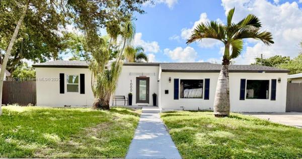 Lauderdale Manors, 1000 NW 13th St, Fort Lauderdale, Florida 33311, image 1