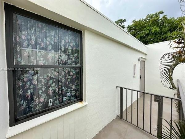 Villa Dorada, 20341 NE 30th Ave #PH-2-6, Aventura, Florida 33180, image 2
