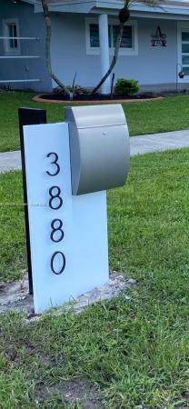 Carol City, 3880 NW 179th St, Miami Gardens, Florida 33055, image 1