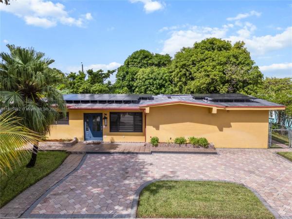 5430 W 14th Ave, Hialeah, Florida 33012, image 1