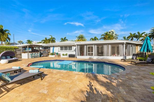 Pompano Isles, 2719 SE 11th St, Pompano Beach, Florida 33062, image 2