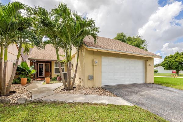 1467 Martin Ct, Homestead, Florida 33035, image 1