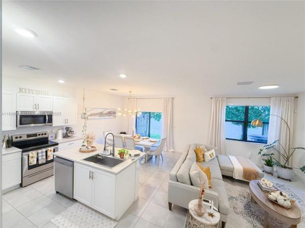 10095 SW 231st Ln, Unincorporated Dade County, Florida 33190, image 1