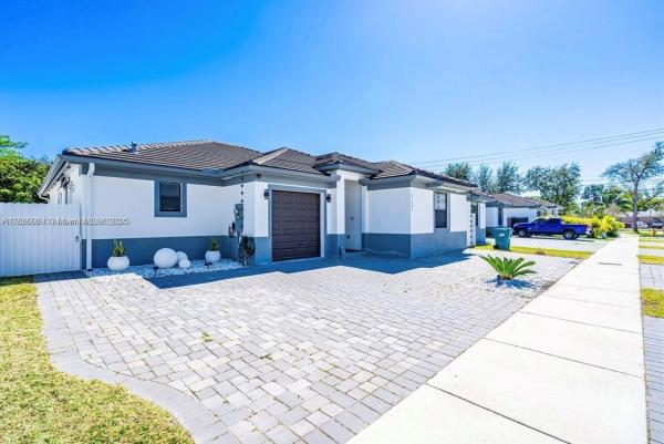 21545 SW 125th Psge, Unincorporated Dade County, Florida 33177, image 1