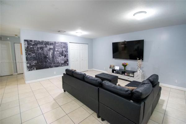 Hollywood Park, 2317 Liberty St, Hollywood, Florida 33020, image 1