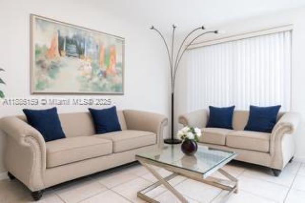 Flagami, 255 Central Blvd, Fountainebleau, Florida 33144, image 2