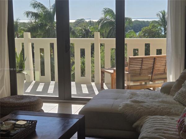 Towers Of Key Biscayne, 1121 Crandon Blvd #D404, Key Biscayne, Florida 33149, image 1