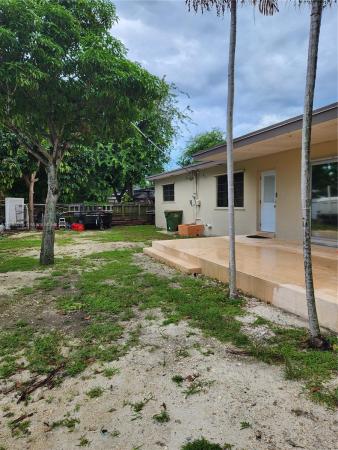 13935 NE 16th Ct, North Miami, Florida 33181, image 1