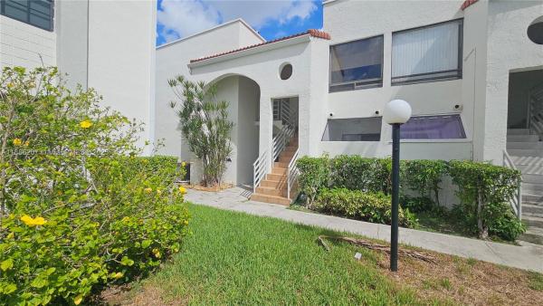 3544 Magellan Cir #117, Aventura, Florida 33180, image 1