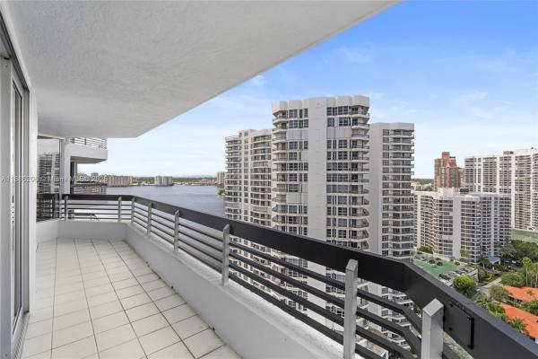 Mystic Pointe Tower 100, 19195 NE 36 Ct #2502, Aventura, Florida 33180, image 1