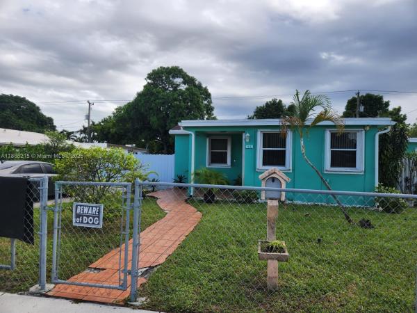 Saratoga Heights, 614 E 56th St, Hialeah, Florida 33013, image 1