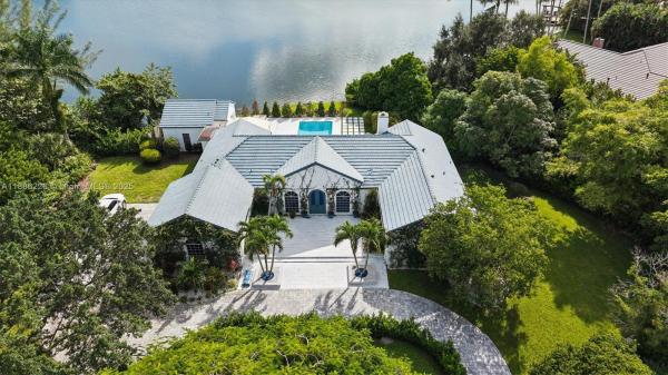 Banyan Lakes, 8728 E Wendy Ln E, West Palm Beach, Florida 33411, image 3