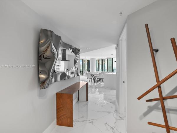 Parque Towers, 300 Sunny Isles Blvd #4-1601, Sunny Isles Beach, Florida 33160, image 2