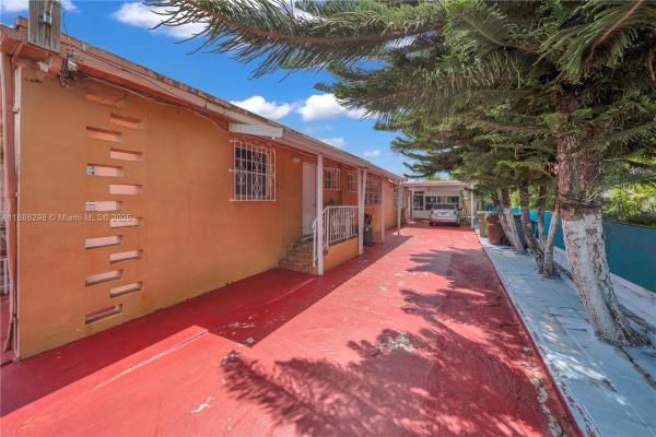Hialeah Acres, 334 E 18th St #2, Hialeah, Florida 33010, image 1