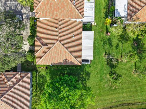 Malibu Bay, 20874 NW 3rd Ct, Pembroke Pines, Florida 33029, image 2
