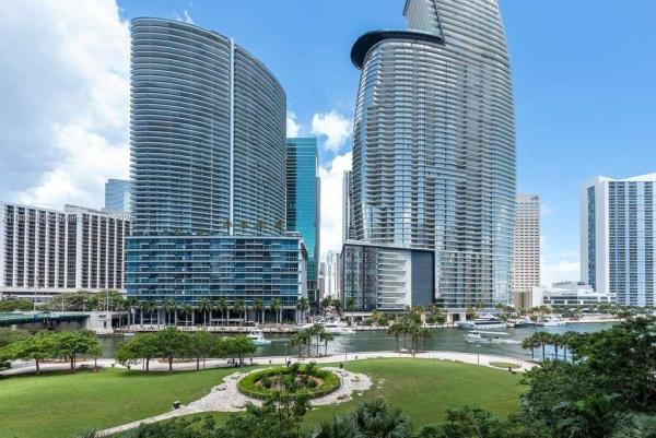 Icon Brickell Tower 1, 475 Brickell Ave #514, Miami, Florida 33131, image 1