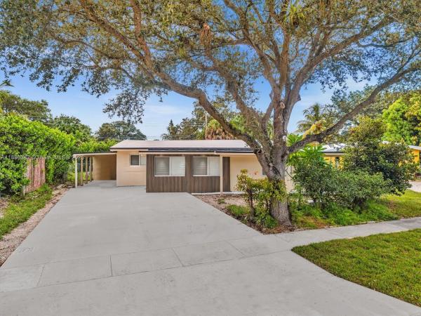 Lakeway, 823 SW 27th St, Fort Lauderdale, Florida 33315, image 1