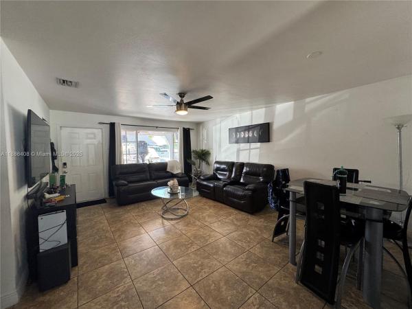Kings Gardens, 19021 NW 45th Ave, Miami Gardens, Florida 33055, image 2