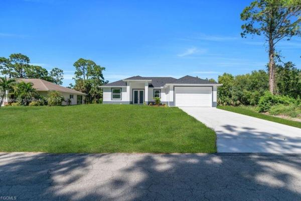 2906 14th St W, Lehigh Acres, Florida 33971, image 1