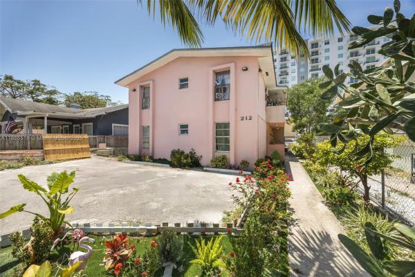 Brickell West, 212 NW 7th Ave, Miami, Florida 33128, image 1