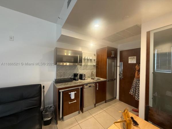 The Strand On Ocean Drive, 1036 Ocean Dr #B309, Miami Beach, Florida 33139, image 1