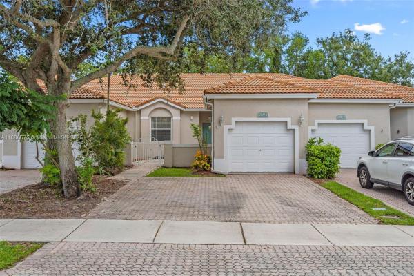Regency Homes At Fairway Isles, Sunrise, Florida 33313, image 1