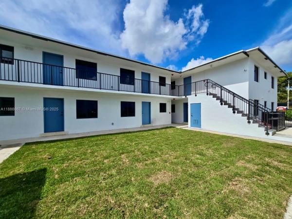 Dixie Highway, 180 NE 57th St, Miami, Florida 33137, image 1