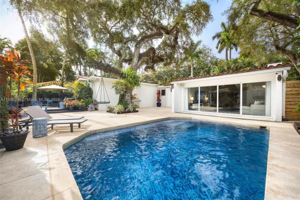 3220 Calusa St, Miami, Florida 33133, image 1