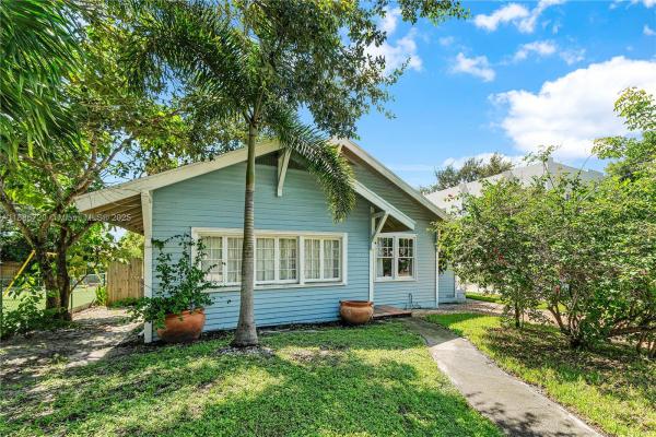 Grandview Heights, West Palm Beach, Florida 33401, image 1