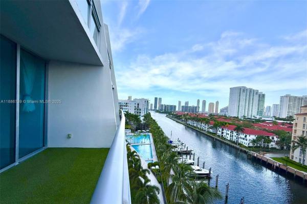 Artech Residences At Aventura, 2950 NE 188 St #525, Aventura, Florida 33180, image 1