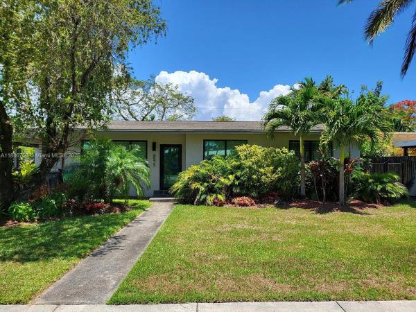 8575 SW 125th St, Unincorporated Dade County, Florida 33156, image 1
