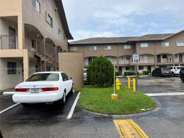 8851 NW 119th St #5222, Hialeah Gardens, Florida 33018, image 1