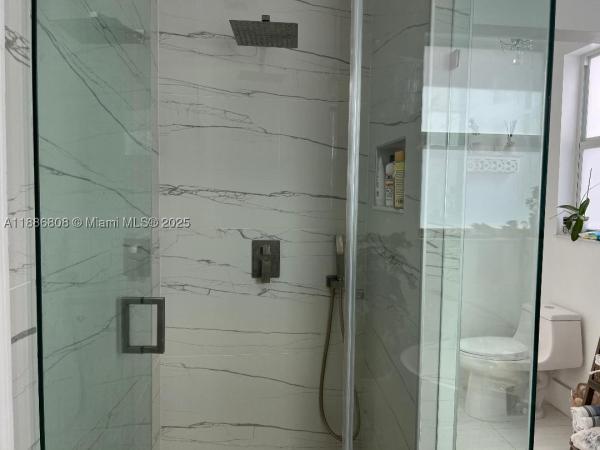 Century Prestige, 18247 NW 88th Pl, Hialeah, Florida 33018, image 3
