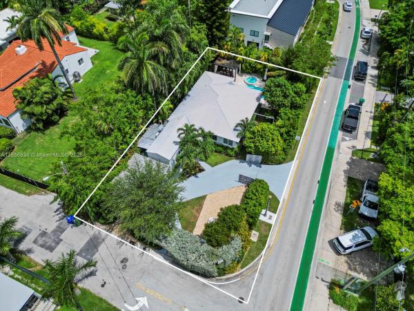 1339 S Venetian Way, Miami Beach, Florida 33139, image 1