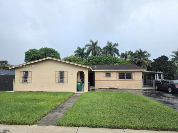 Biscayne Palms, 21 NE 161st, North Miami Beach, Florida 33162, image 3