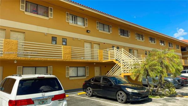 Royal Palm, 180 Royal Palm Rd #216, Hialeah Gardens, Florida 33016, image 1