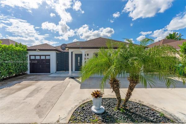 Fantasy One, 18088 SW 137th Path, Richmond West, Florida 33177, image 3