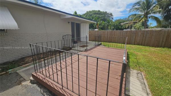 Hollywood Terrace, 2640 Garfield St, Hollywood, Florida 33020, image 1