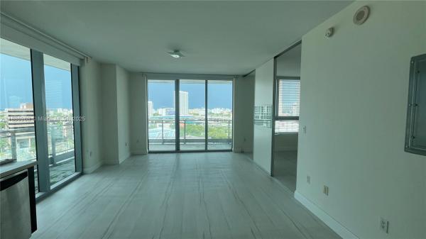 The Ivy At Riverfront, 90 SW 3rd St #1412, Miami, Florida 33130, image 1