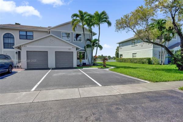 Southbridge At Pembroke Pointe, Pembroke Pines, Florida 33026, image 1