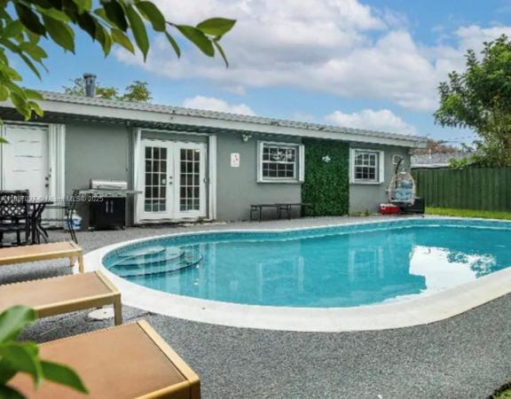 Boulevard Heights, 330 N 68th Ave, Hollywood, Florida 33024, image 1