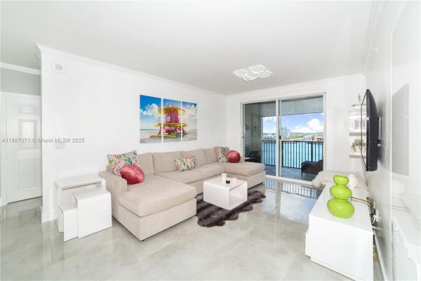 Porto Bellagio, 17150 N Bay Rd #2905, Sunny Isles Beach, Florida 33160, image 1