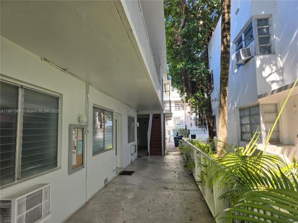 835 Meridian, 835 Meridian Ave #4, Miami Beach, Florida 33139, image 2