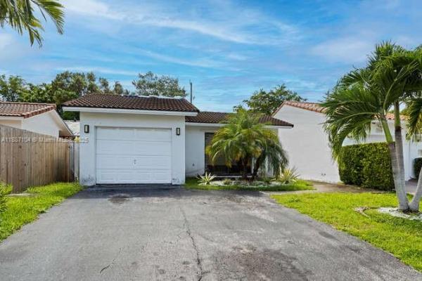 7126 SW 103rd Pl, Sunset, Florida 33173, image 3