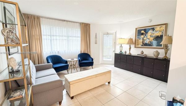 Hollywood Parc, 540 S Park Rd #14-9, Hollywood, Florida 33021, image 1
