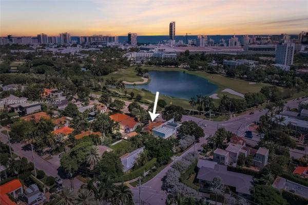 Sunset Lake, 2024 Alton, Miami Beach, Florida 33140, image 1