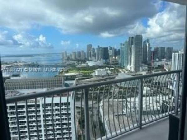 Opera Tower, 1750 N Bayshore Dr #4804, Miami, Florida 33132, image 2