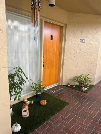 6666 SW 115 Ct #406, Unincorporated Dade County, Florida 33173, image 1