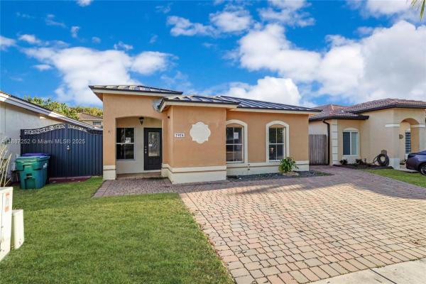 Spanish Lakes, 7978 NW 200th St, Hialeah, Florida 33015, image 3